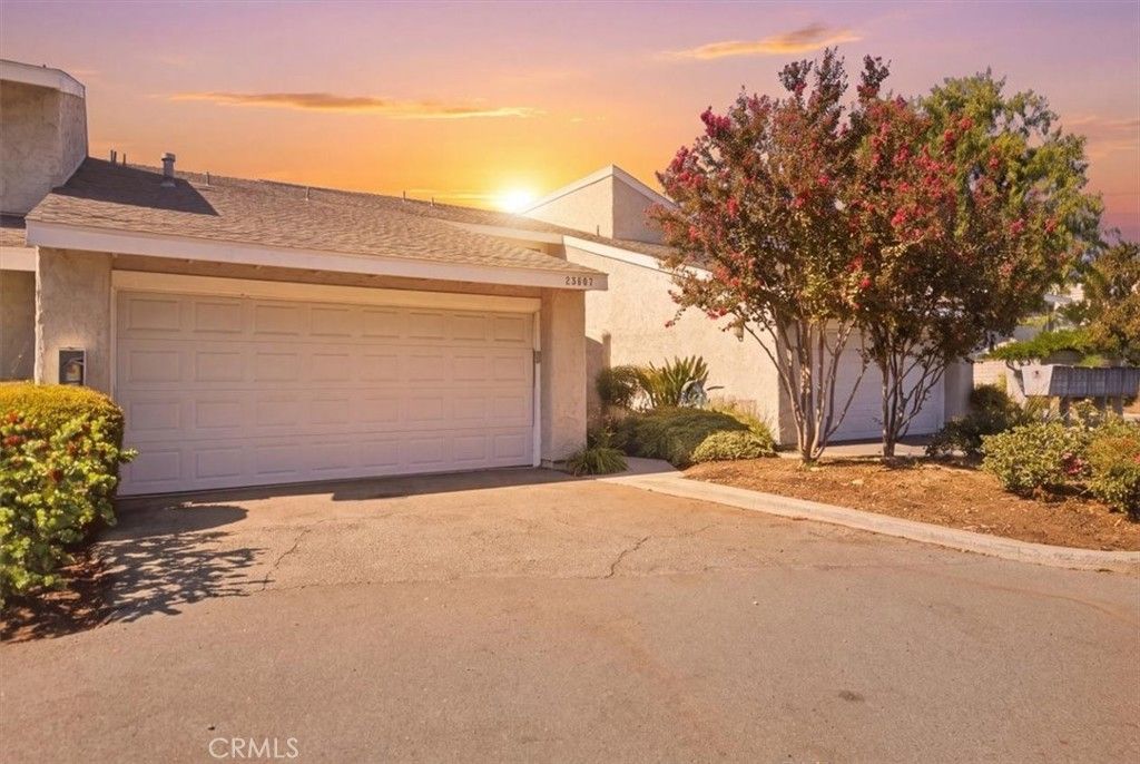 23207 Kimmore, Valencia