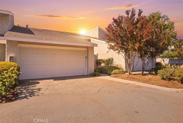 23207 Kimmore, Valencia