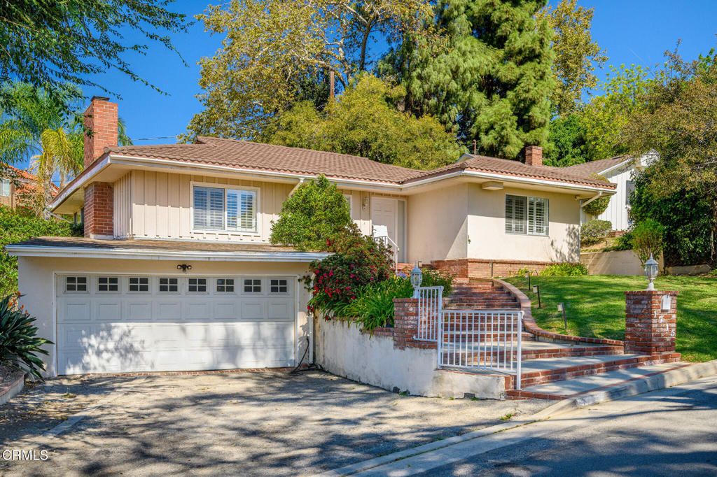 1715 La Barranca Road, La Canada Flintridge