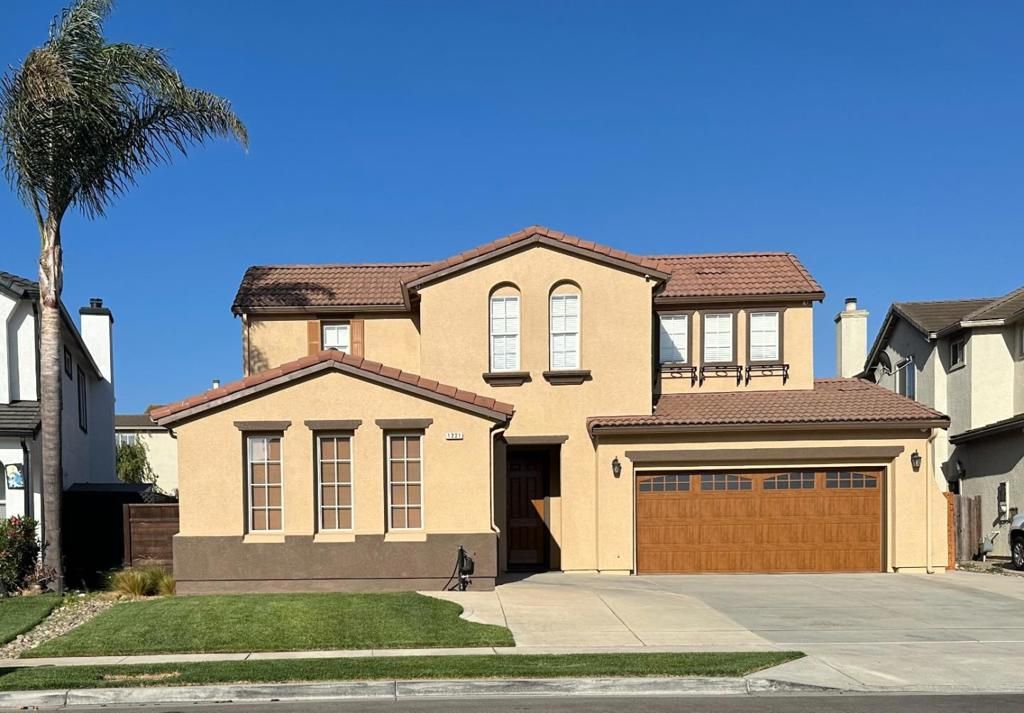 1221 Modena Street, Salinas