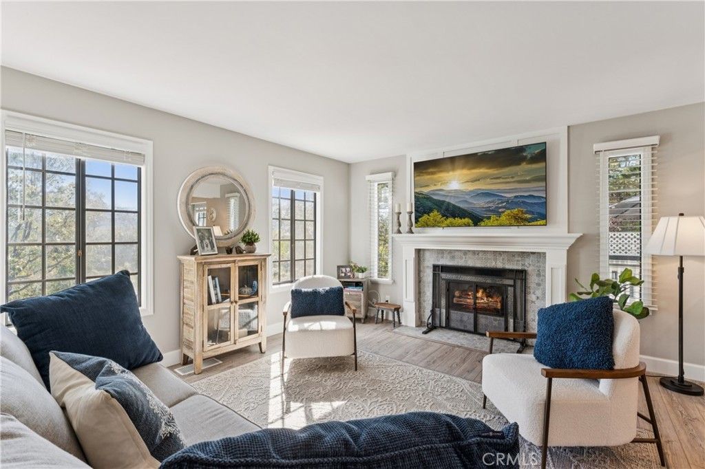 27962 West Shore, Lake Arrowhead