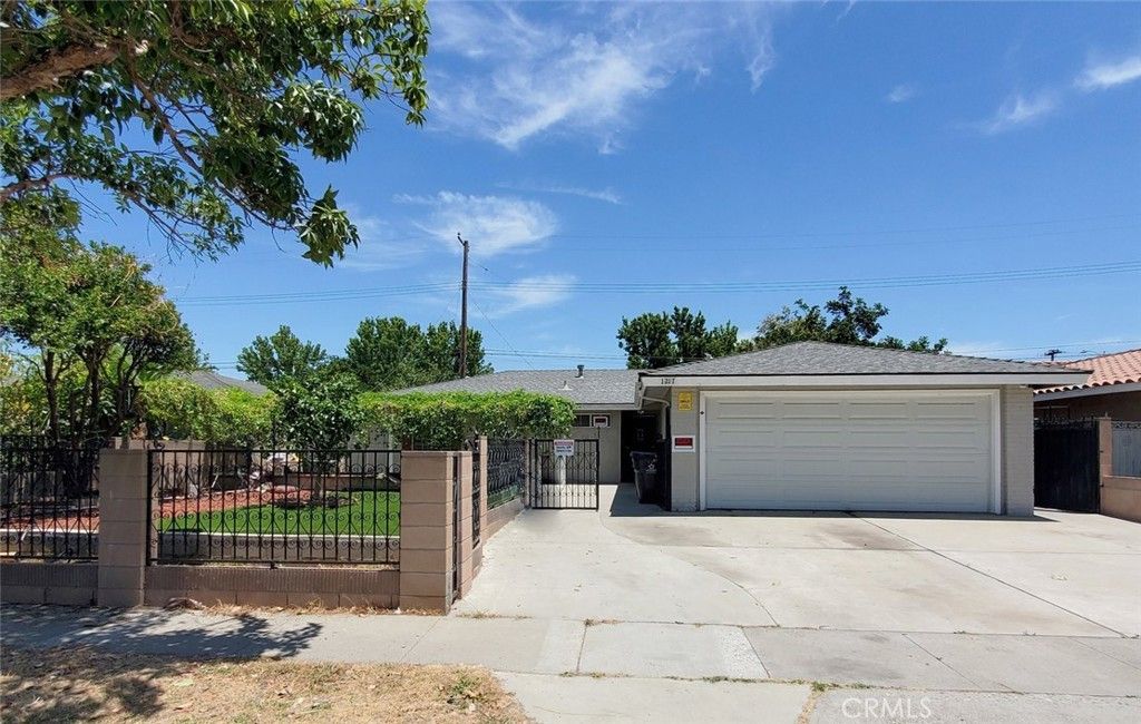 1217 S Huron, Santa Ana