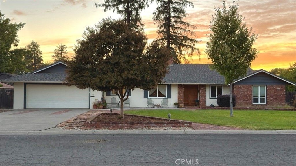 407 S Marshall, Willows