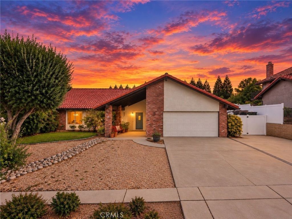 36098 Sharon, Yucaipa
