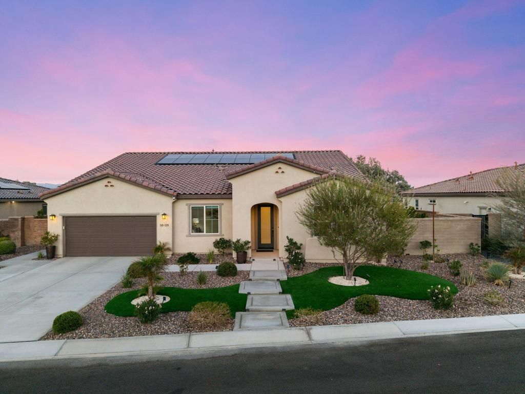 58228 Aragon Way, La Quinta