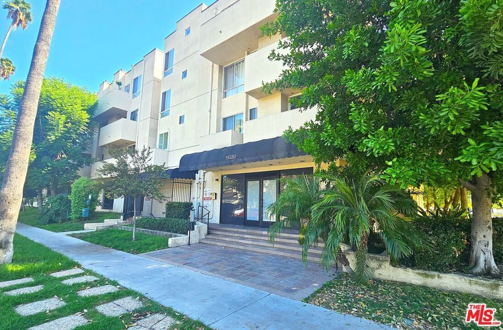 19350 Sherman Way # 325, Los Angeles