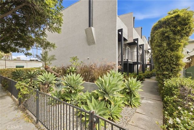 4018 Redwood Avenue # Unit B, Los Angeles