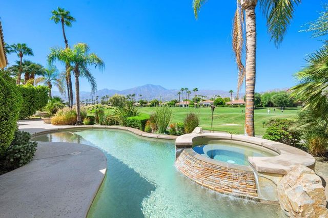 56011 Winged Foot, La Quinta