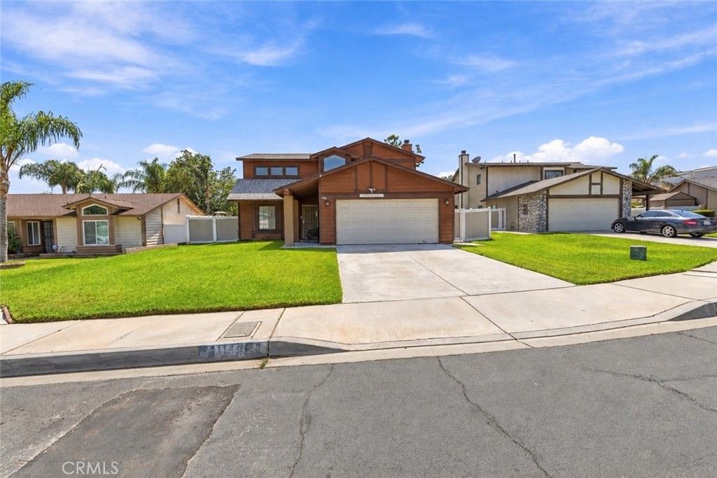 1146 Adel Court, Colton