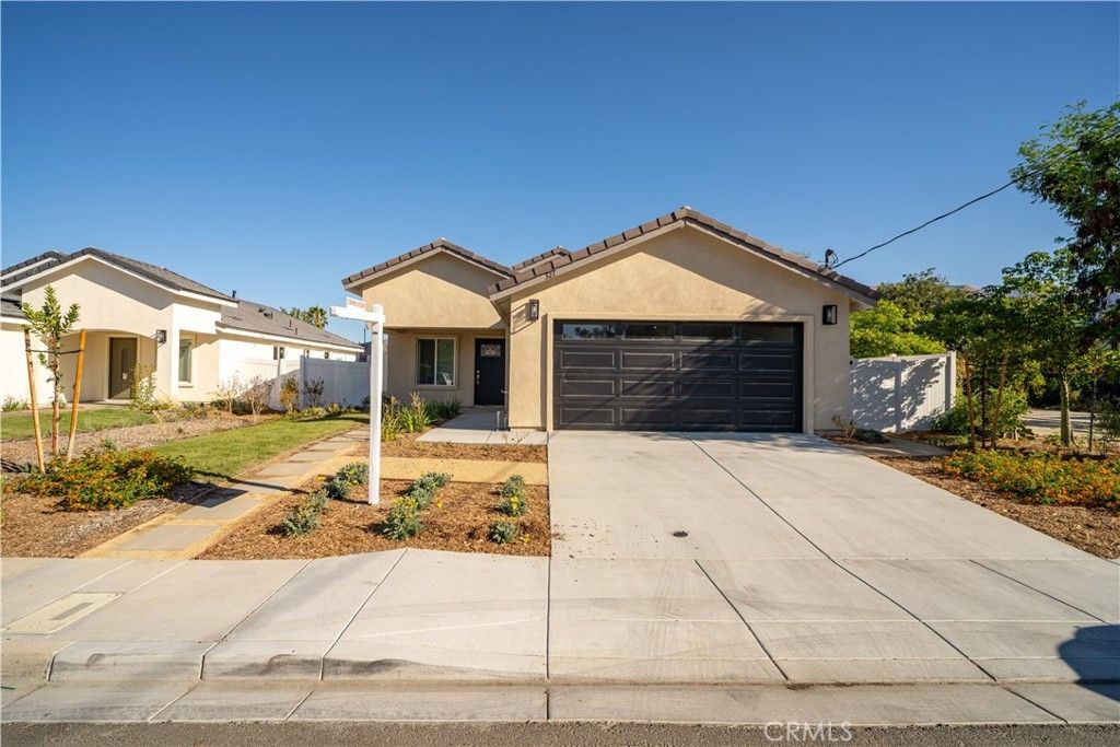 321 E 2nd, San Jacinto