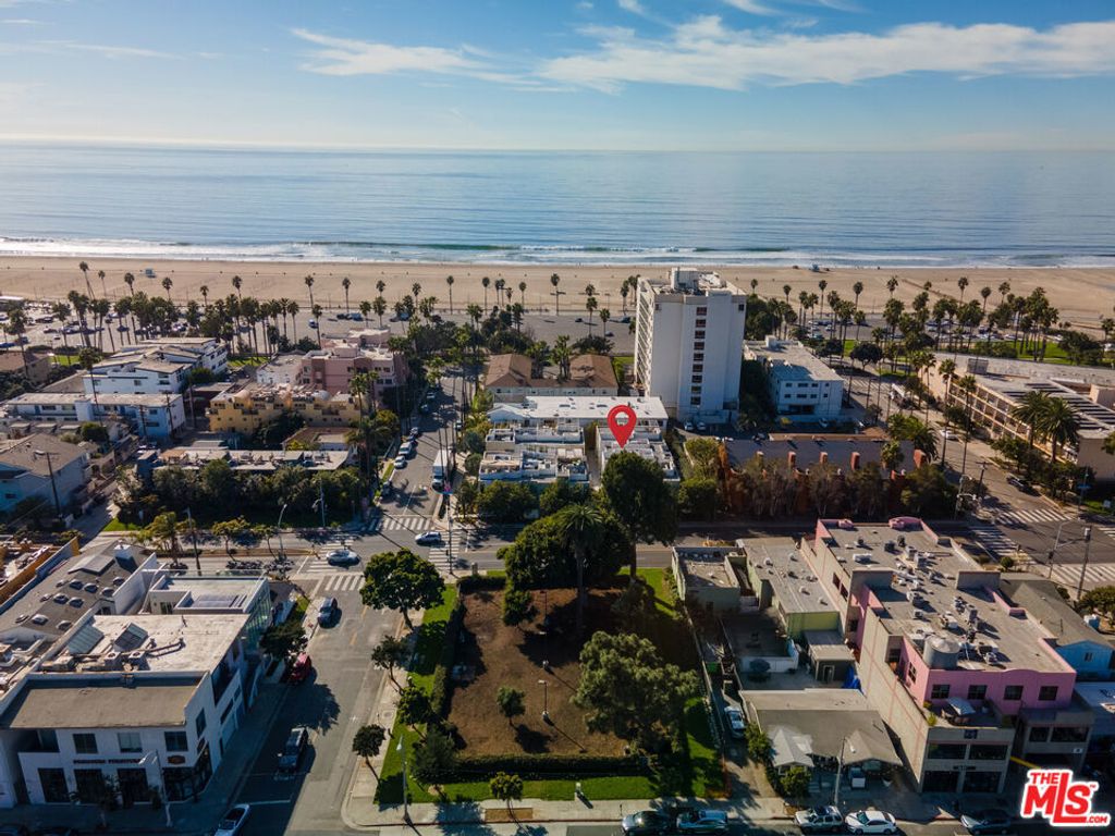 125 Pacific Street # 8, Santa Monica