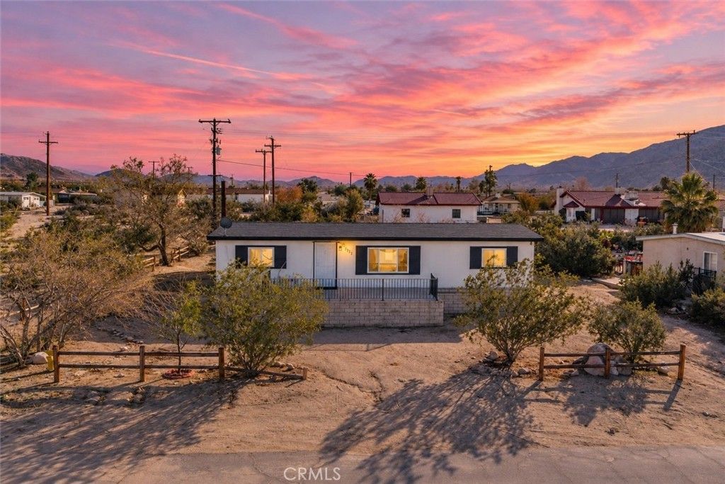 74993 Serrano Dr, 29 Palms
