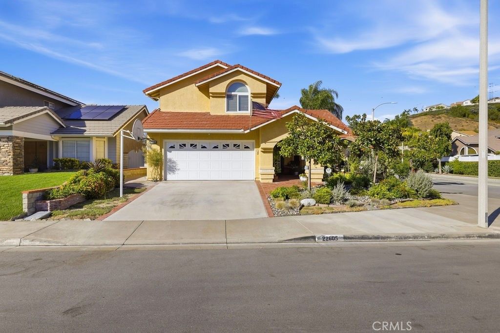 22605 Palm Court, Saugus