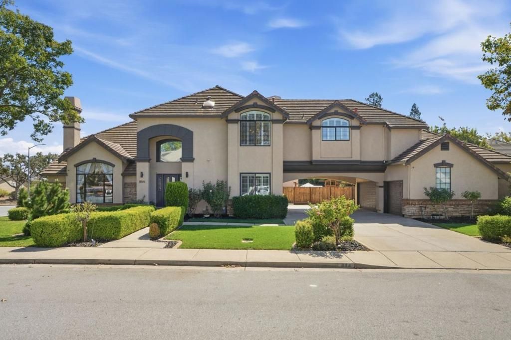 844 Black Walnut Way, Morgan Hill