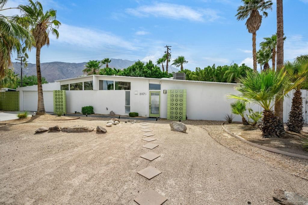 2875 E Wyman Drive, Palm Springs