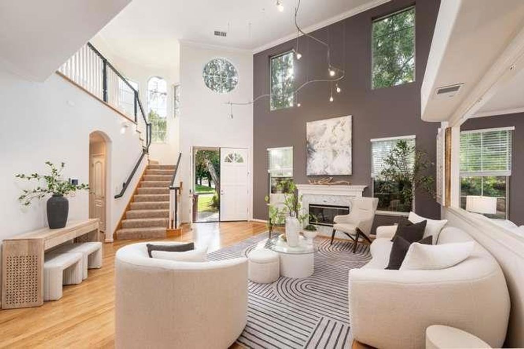 901 Governors Bay, Redwood City
