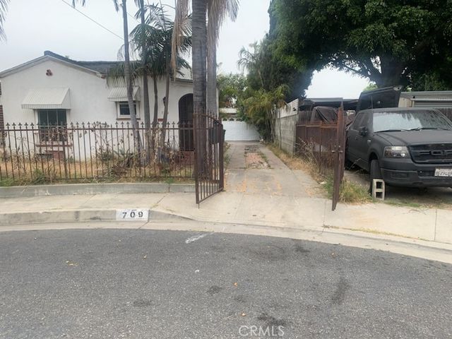 709 W Buckthorn, Inglewood