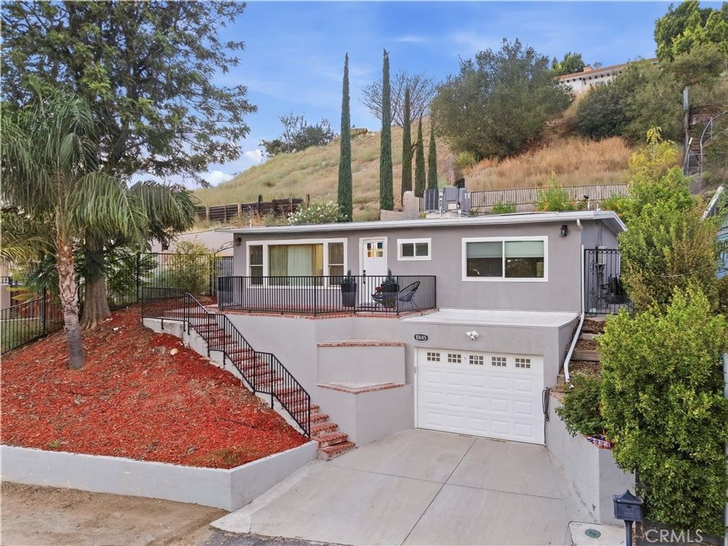 10645 Turnbow, Sunland