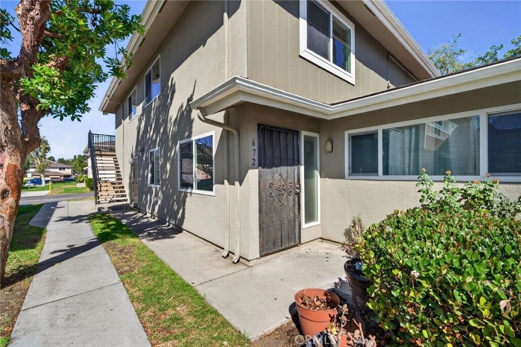 672 Avenida Del Platino, Newbury Park
