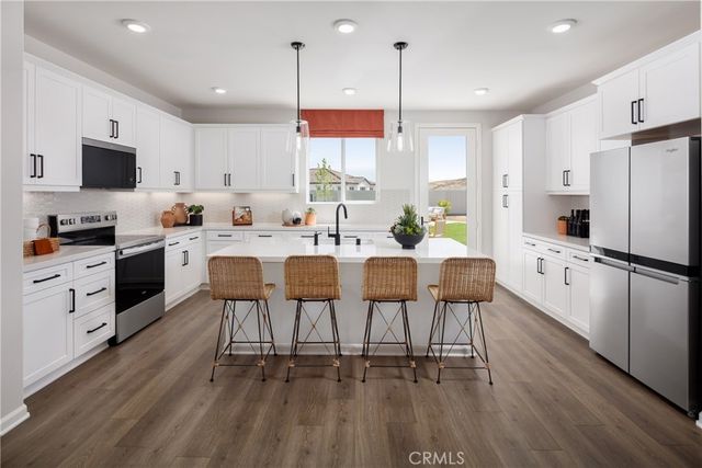 31084 Ferguson Court, Winchester