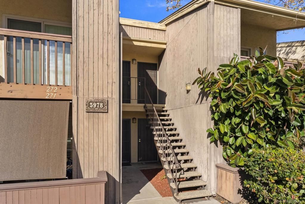 5978 Rancho Mission Rd # 274, San Diego