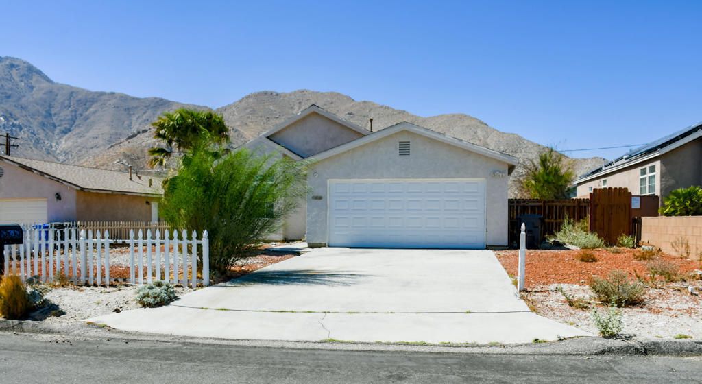 15785 Snow View Drive, Palm Springs