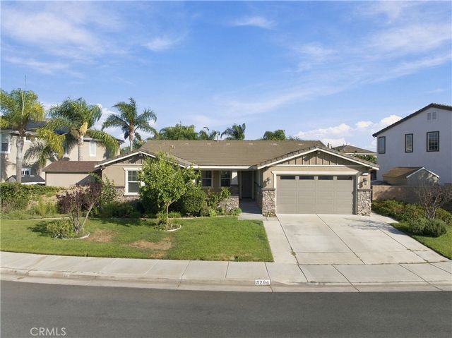 8294 Fall Creek Dr, Eastvale