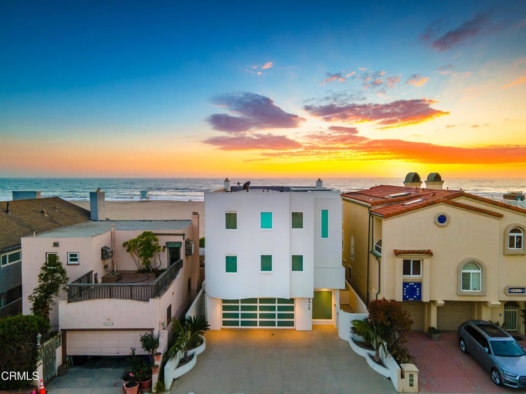 4015 Ocean Drive, Oxnard