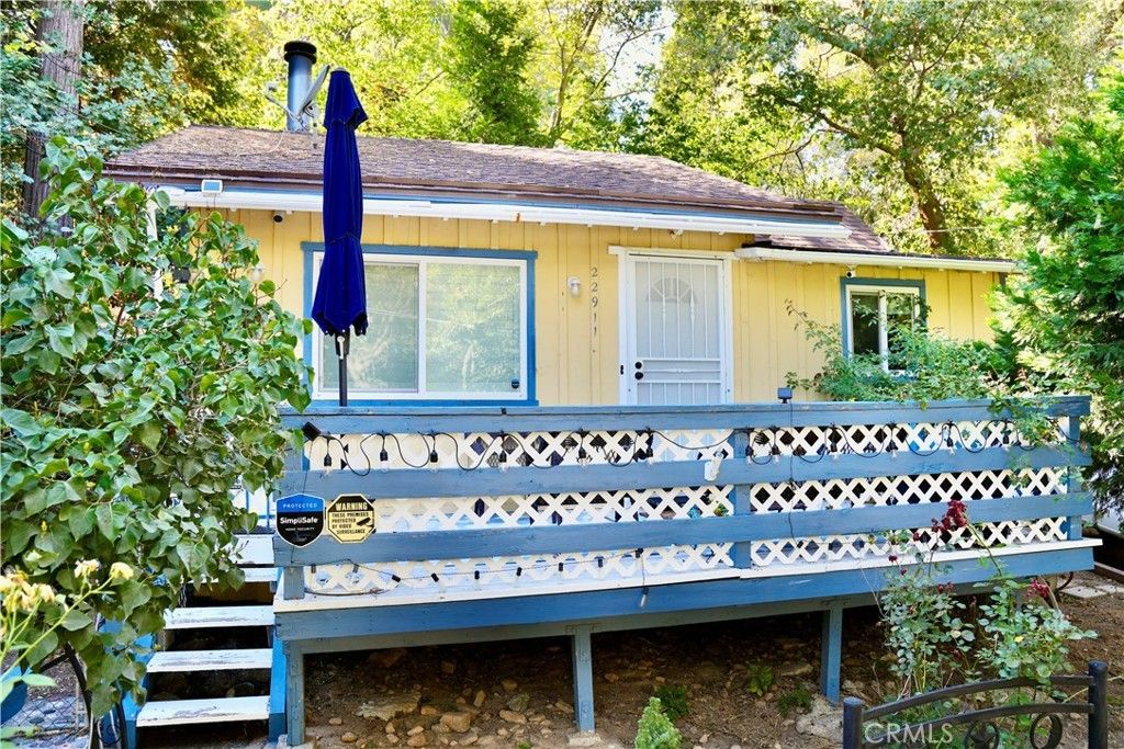 22911 Redwood, Crestline