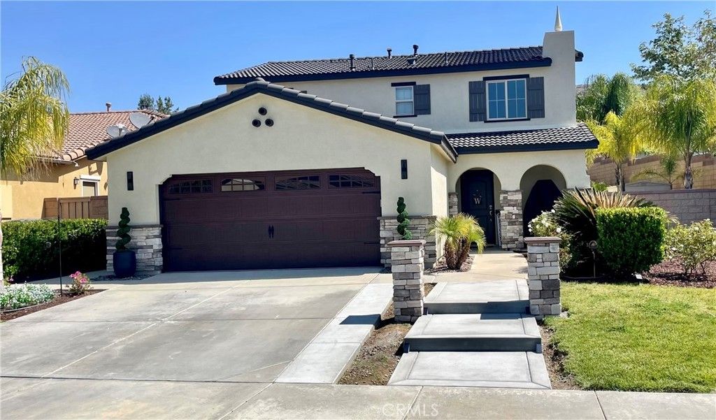 34144 Dianthus, Lake Elsinore