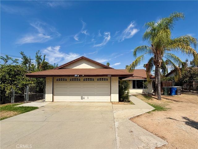 1885 Illinois Avenue, Riverside