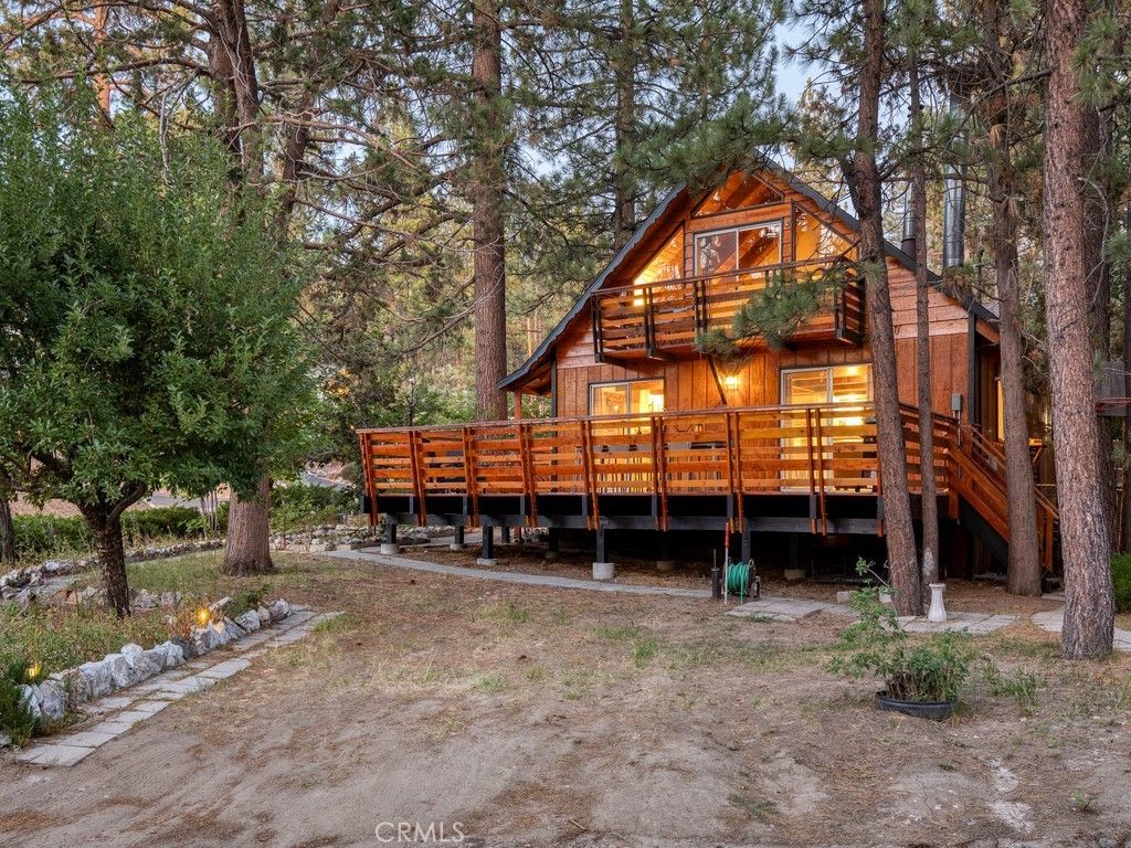 42535 Avalon, Big Bear Lake
