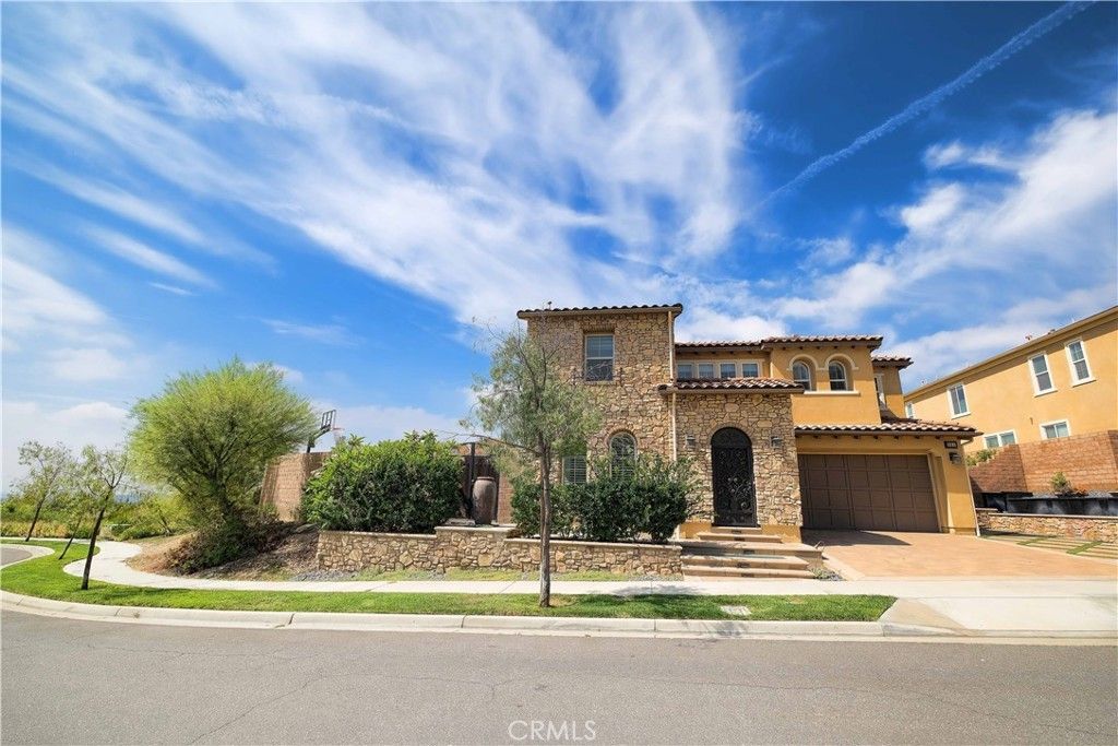 551 San Ardo, Brea