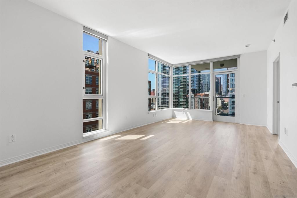427 9th Ave. # 806, San Diego