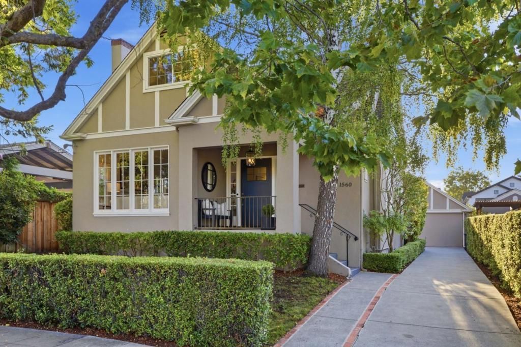 1560 Cypress Avenue, Burlingame