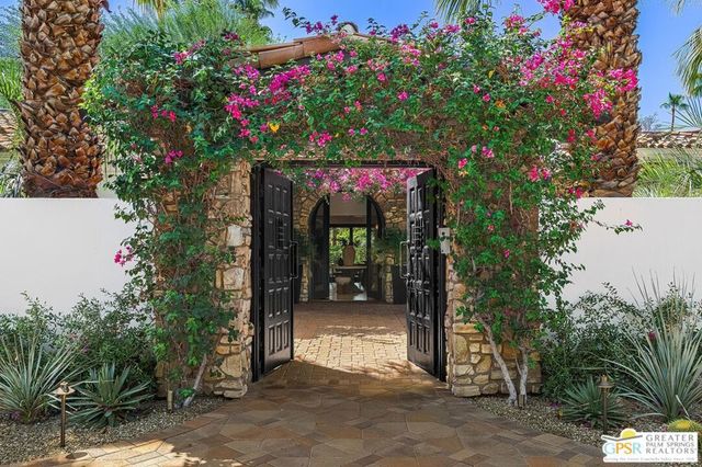 12 Clancy Lane, Rancho Mirage