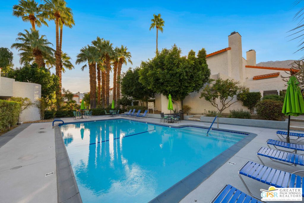280 S Avenida Caballeros # 108, Palm Springs