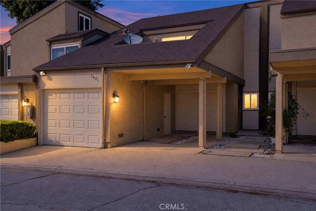 3621 Towne Park, Pomona