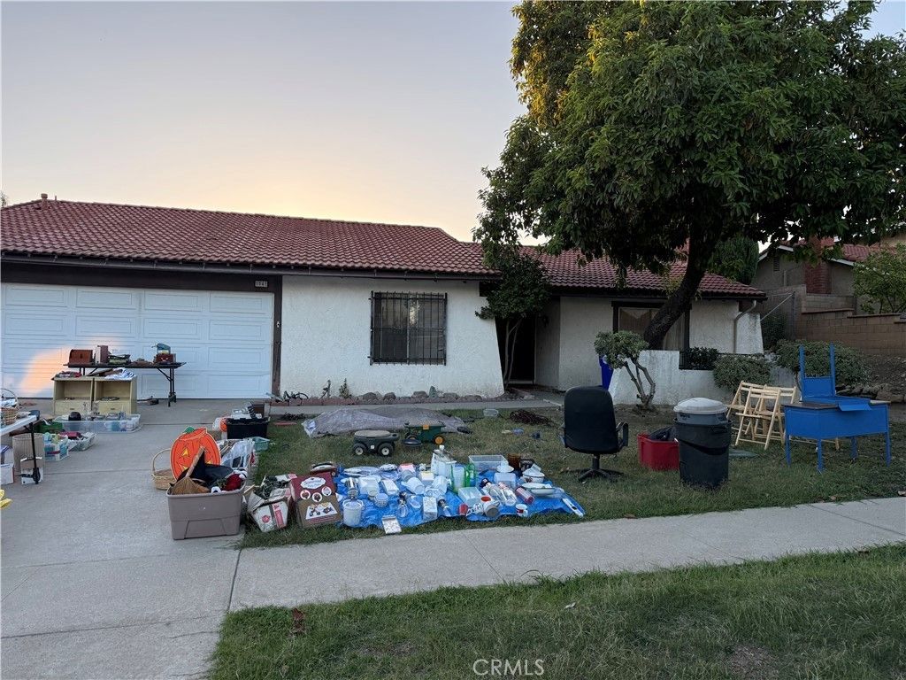 1541 Shamrock, Upland