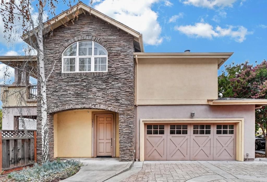 1911 Vida Court, Mountain View