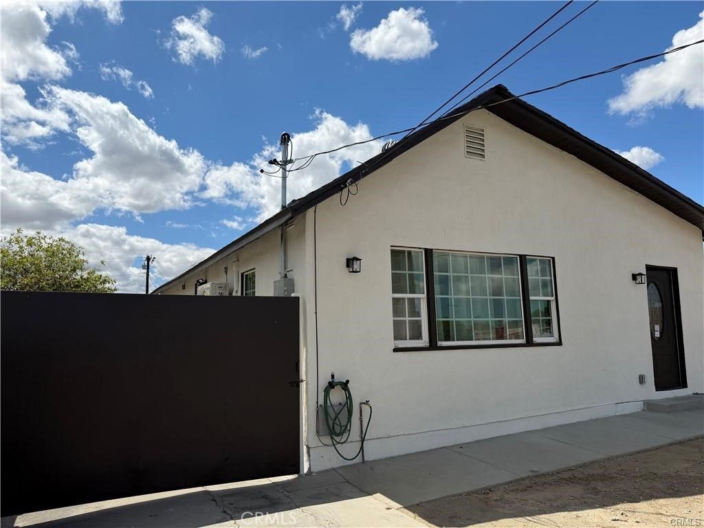 1271 W 19th, San Bernardino