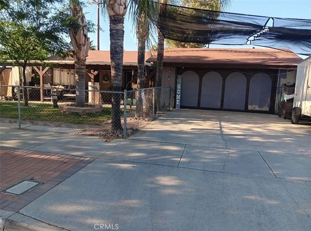 260 W Wright, Hemet