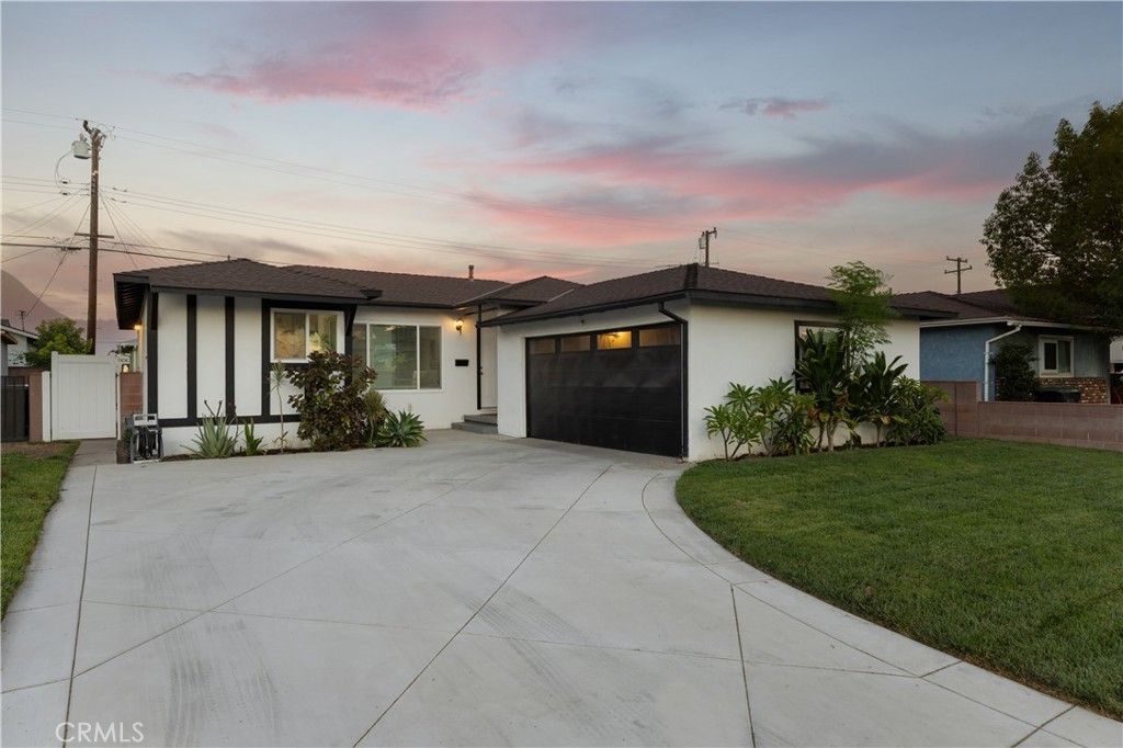 13418 Lancelot Avenue, Norwalk