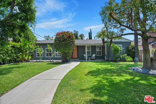 4744 Camellia Avenue, Valley Village