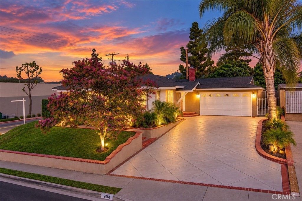 904 Beech Hill, Hacienda Heights