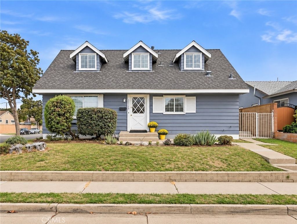15729 Hesse, La Mirada