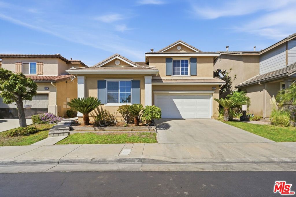 1021 Topaz Lane, Gardena