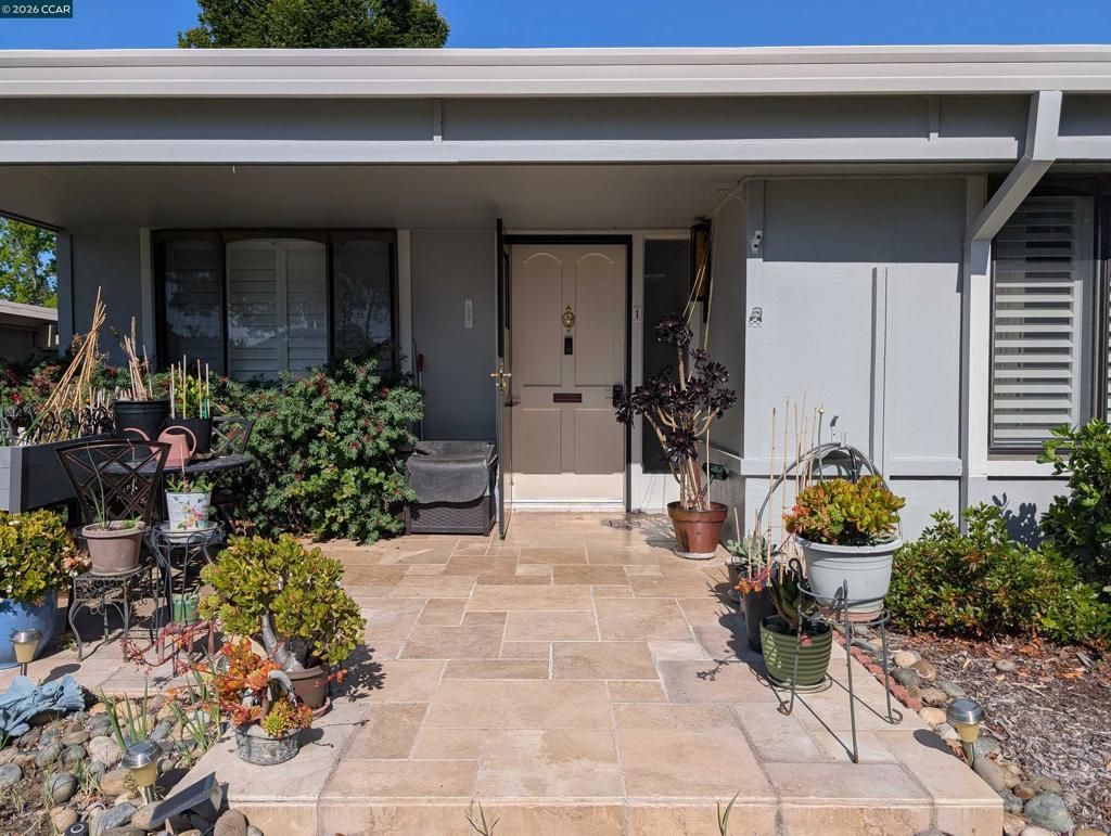 2301 Golden Rain Rd # 1, Walnut Creek