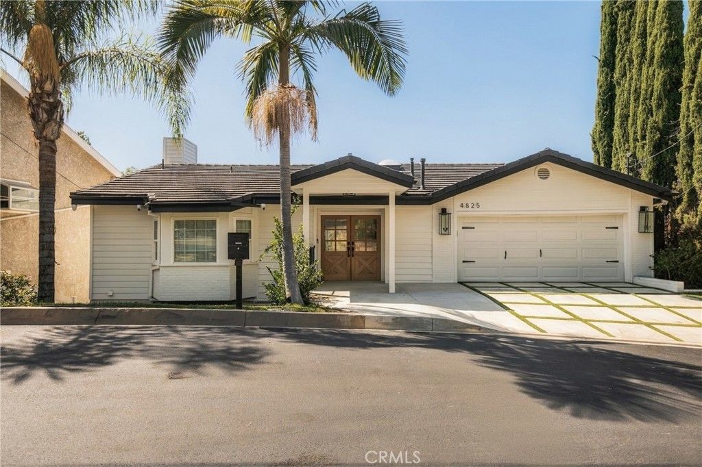 4825 Galendo Street, Woodland Hills