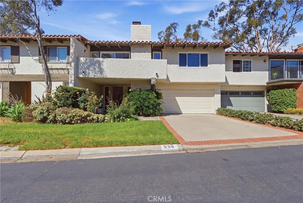 558 Vista Flora, Newport Beach
